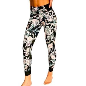 New Balance Printed Evolve Tights Size Small